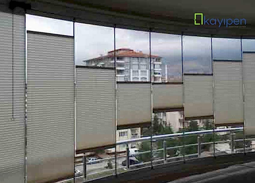 CAM BALKON PERDESİ NASIL SEÇİLİR?